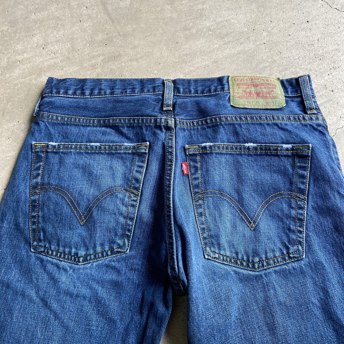スペイン製 Levi