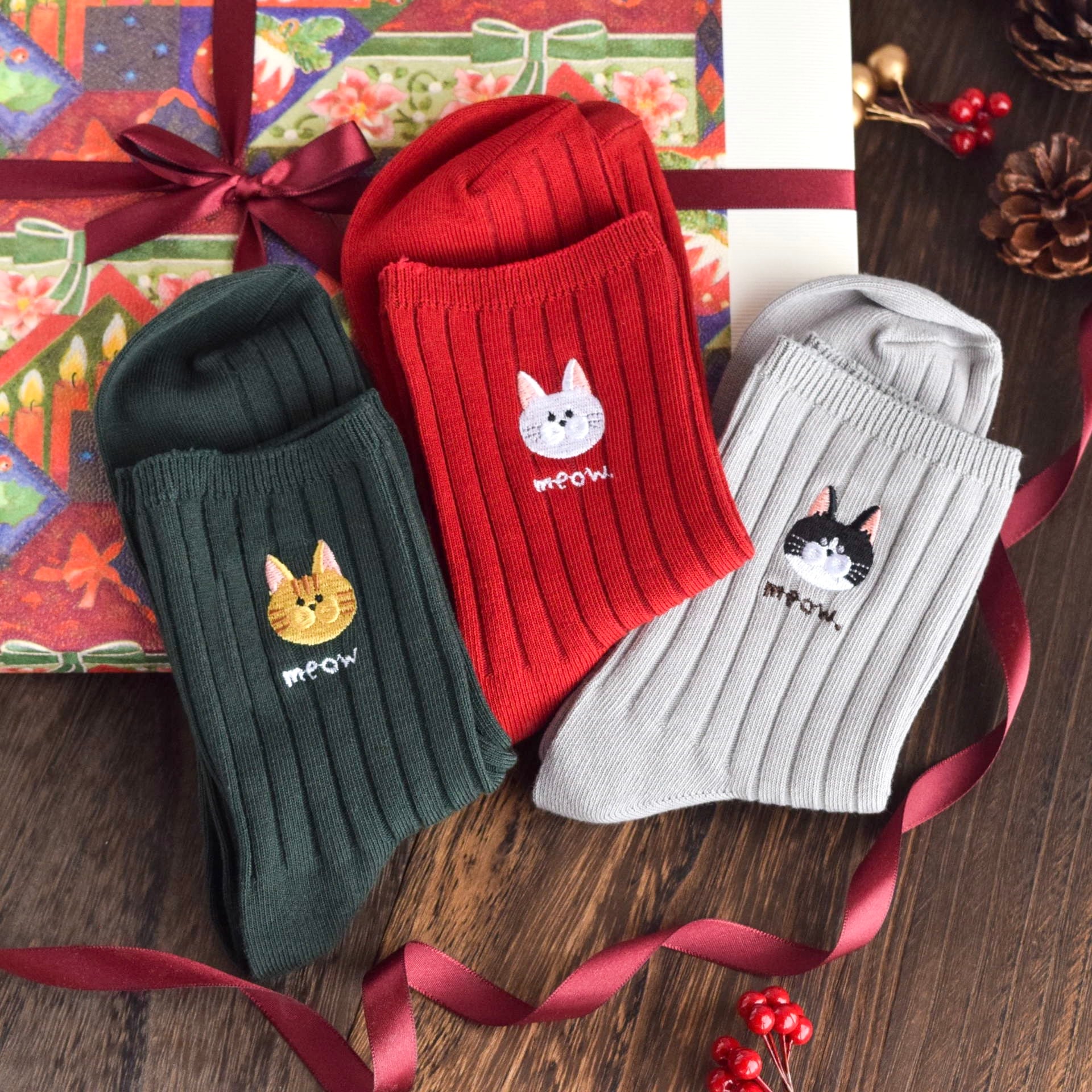 【3足セット】選べる猫29種!レディース刺繍ソックス【選べる5色】靴下 母の日 記念日 誕生日 うちの子