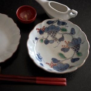 【41115】伊万里 ぶどう　なます皿 江戸/ Imari Bowl - Flower / Edo Era