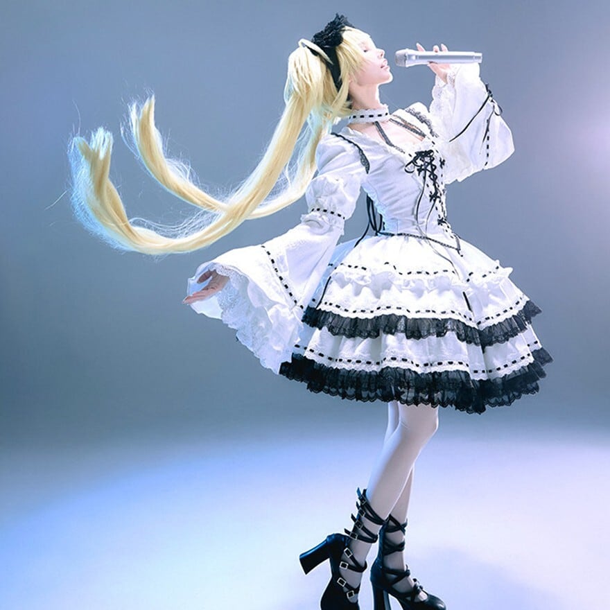 白黒レースのアイドル系ゴシックロリィタワンピース｜クロスリボン