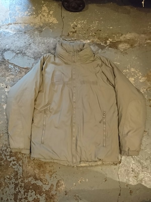 USED US ARMY ECWCS LEVEL7 MEDIUM-REGULAR