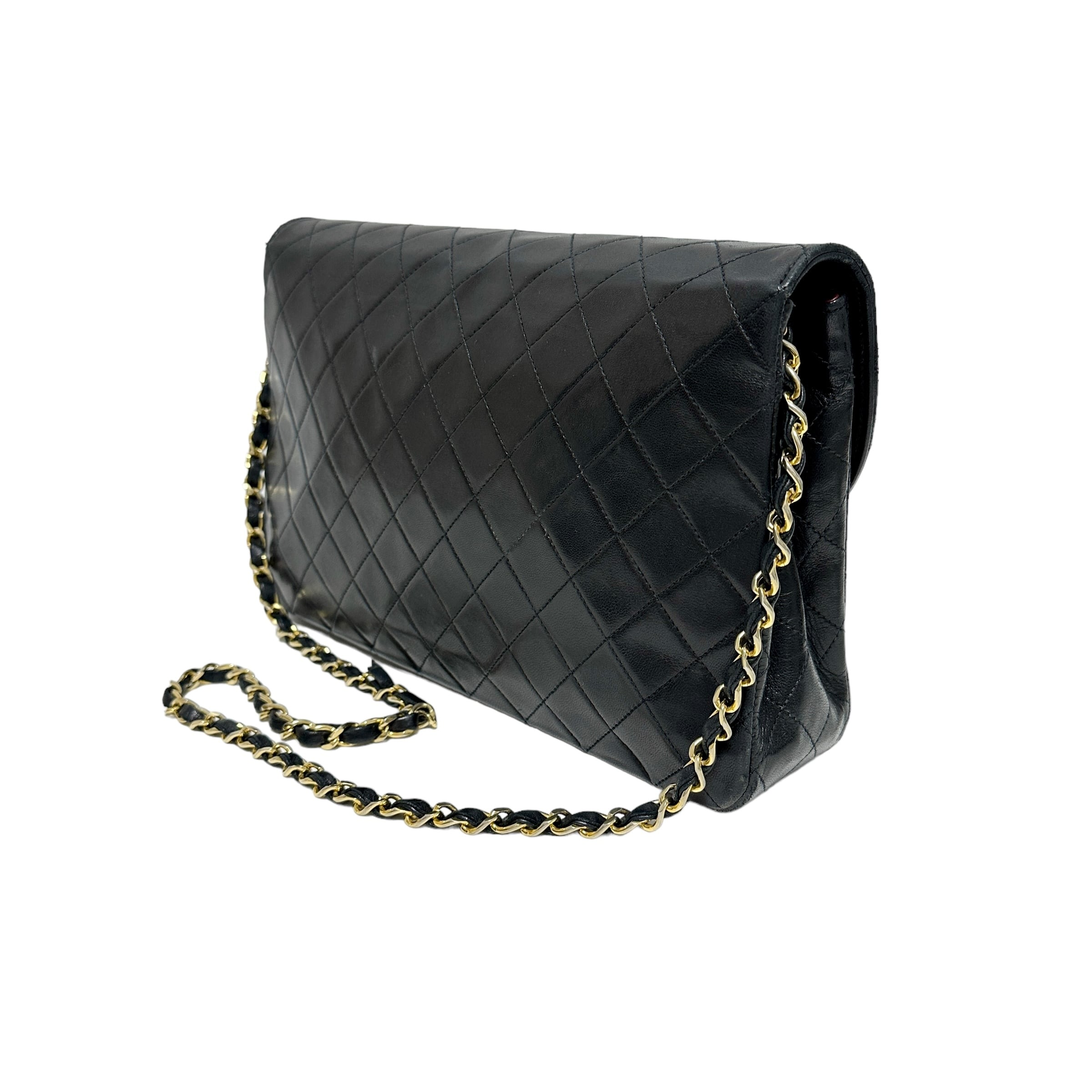 CHANEL シャネル マトラッセ ラム ショルダーバッグ ブラック 10521