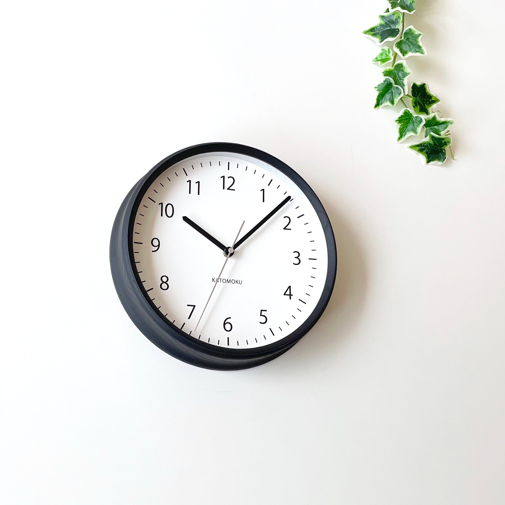KATOMOKU muku clock 4 ブラック km-57BK 掛け時計 | 加藤木工株式会社