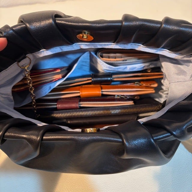 BARDOT ROSE 再入荷！ドレープショルダー