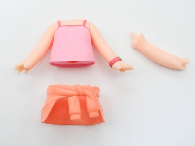 再入荷【853】 倉上ひなた 体パーツ キャミソール　ねんどろいど
