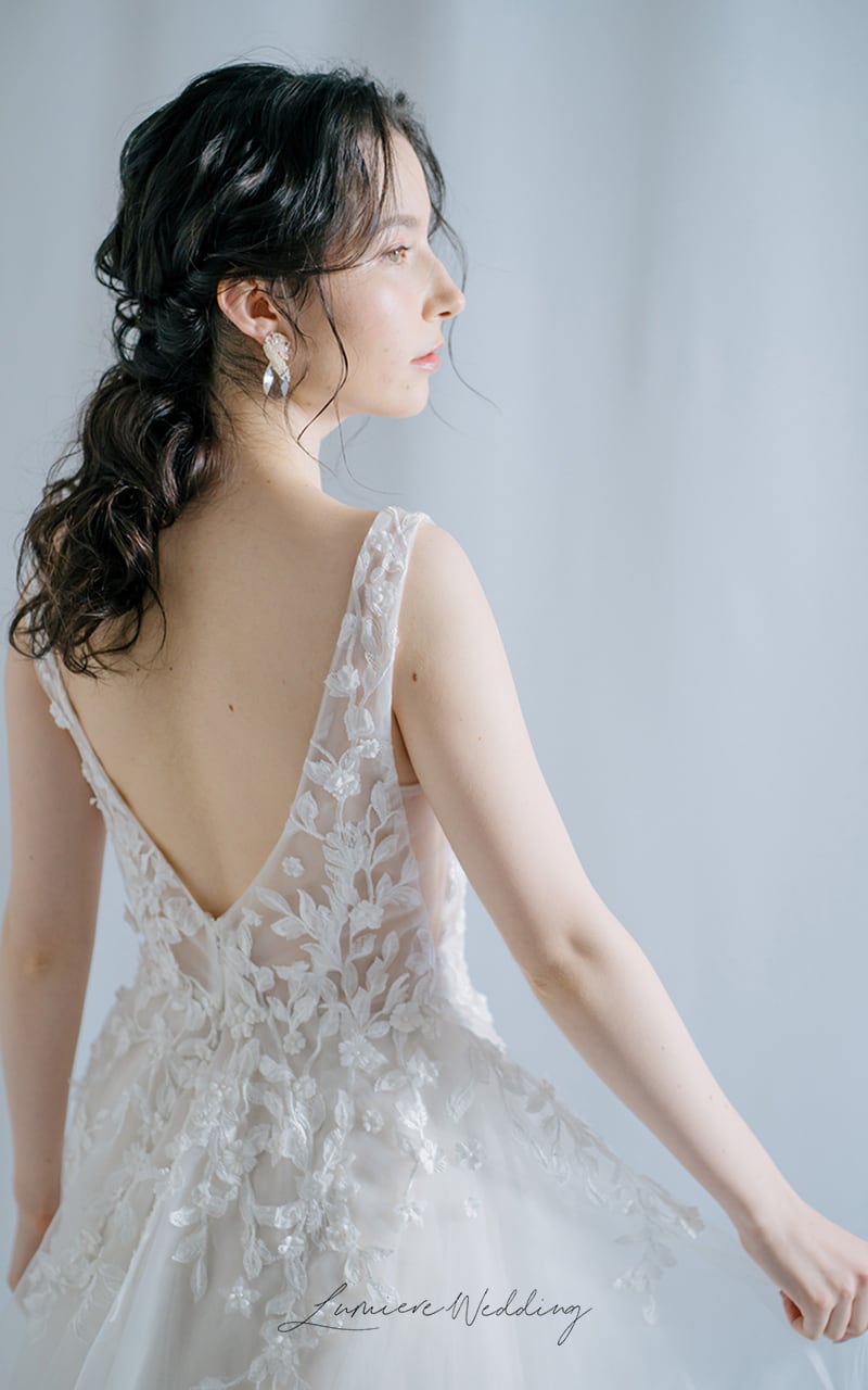 Lovely Lydia [F-2-lo] RENTAL PRICE | Lumiere Wedding Dress
