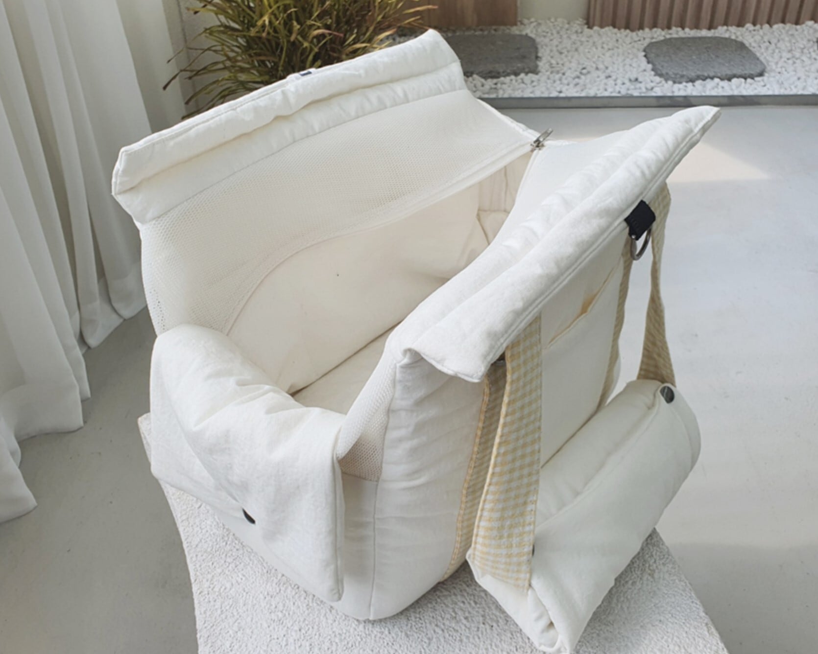 予約【DOUBLE COMMA】THECOM BAG (Ivory) | haneulpet