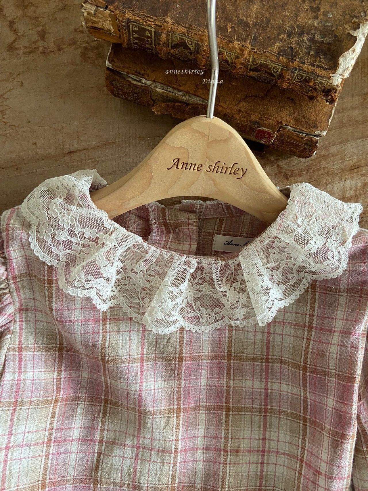 【即納/85size】ローランフリルブラウス / Anneshirley