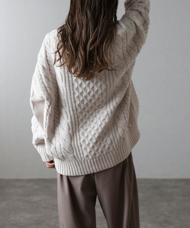 ミックスケーブルニット