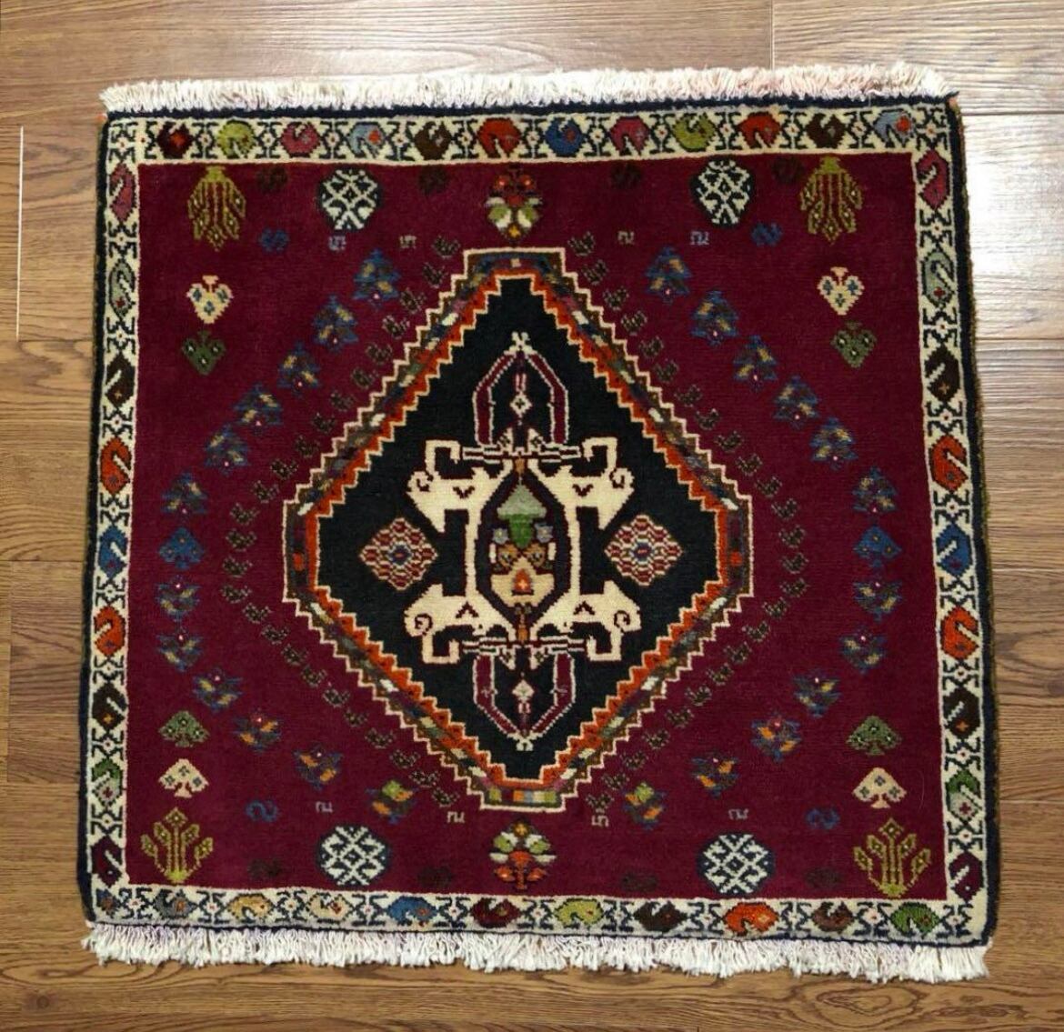 ペルシャビンテージ絨毯 (トライバルラグ) No:CS-132 | A's Rug