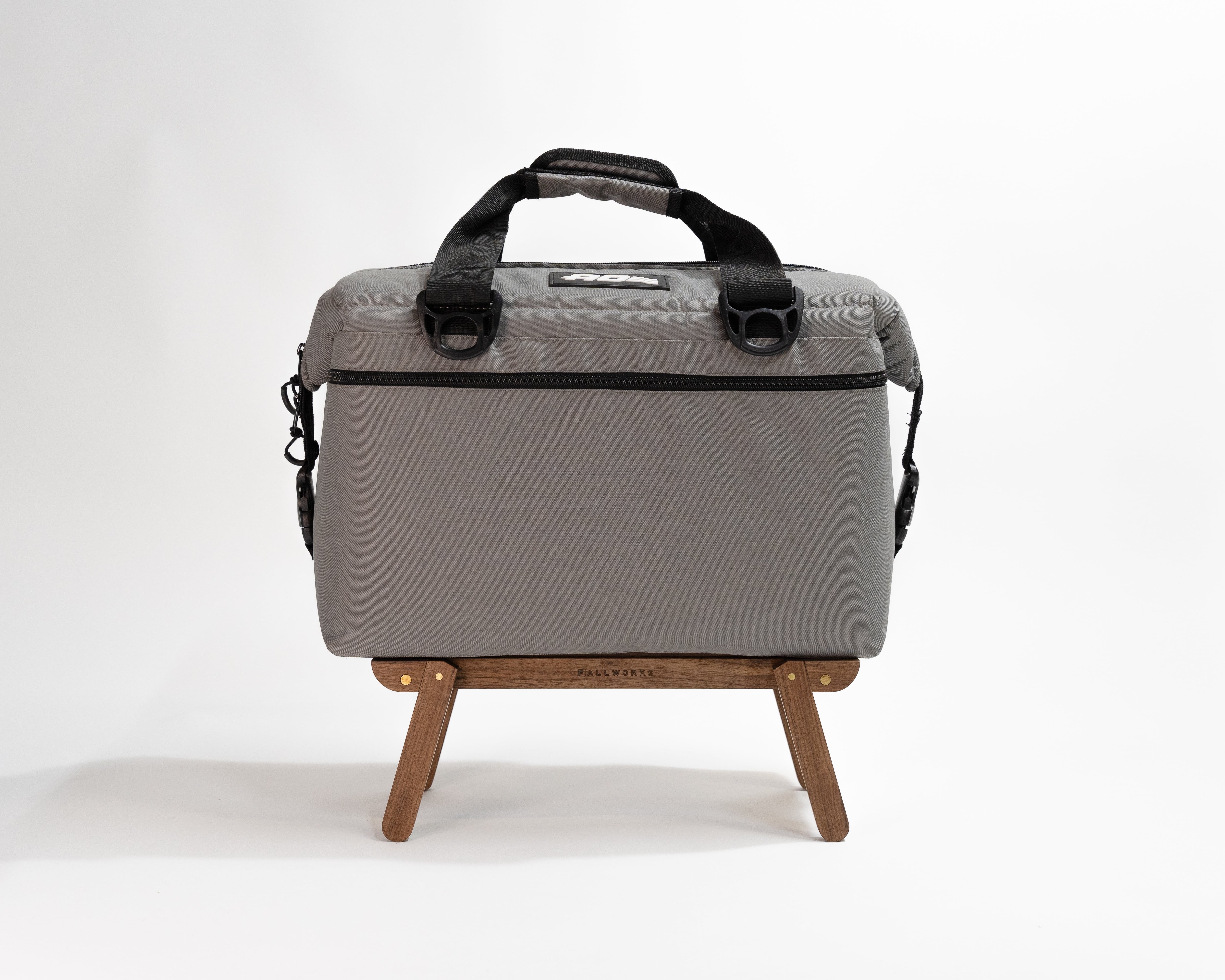 BOX STAND (walnut) | Fallworks