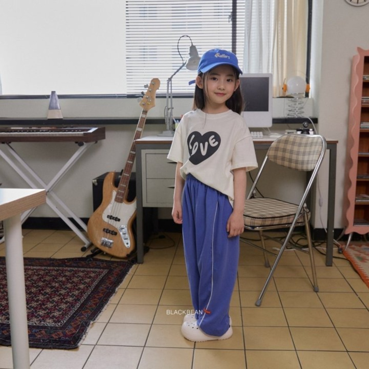 [BLACKBEAN] Heart Tee / [블랙빈] 하트티