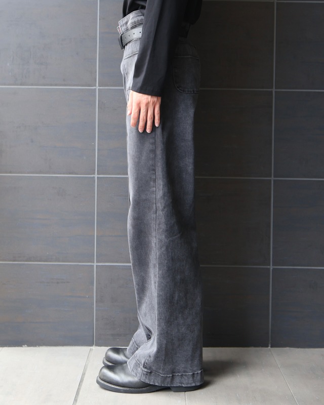 front pocket wide straight denim