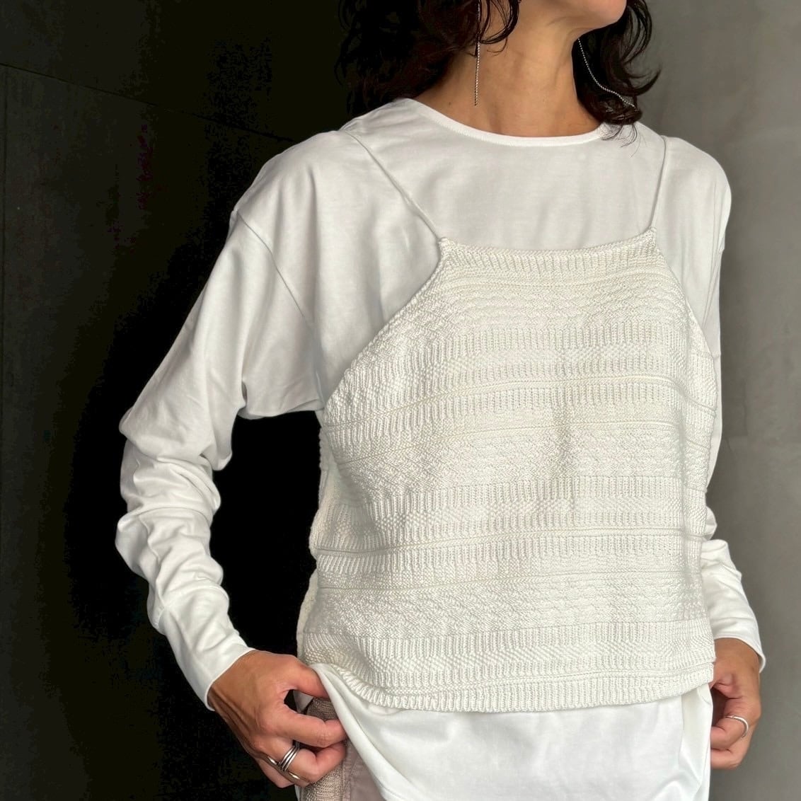 akane】メッシュネックプルオーバー | Pay ID