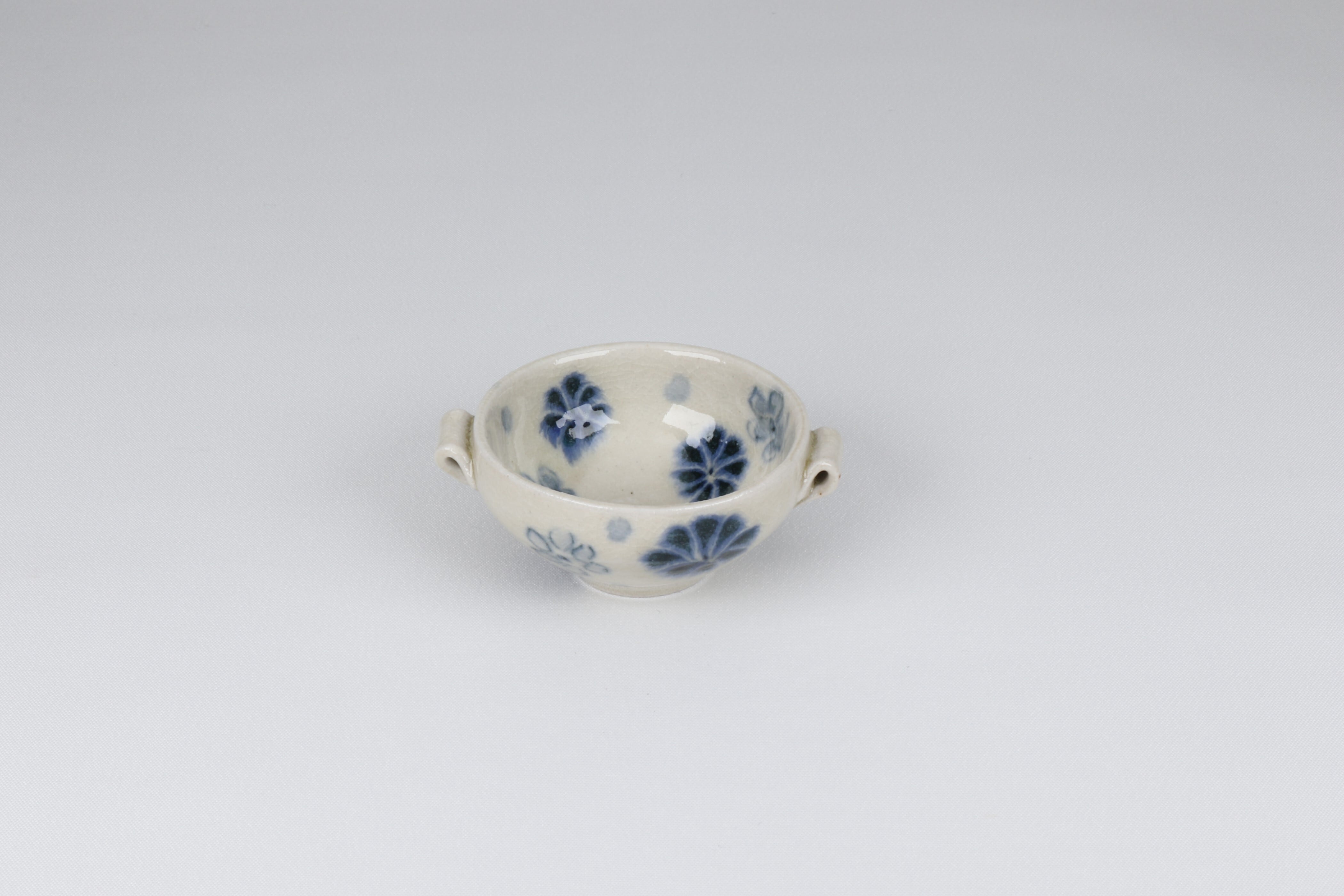 安南 耳付珍味鉢 花絵