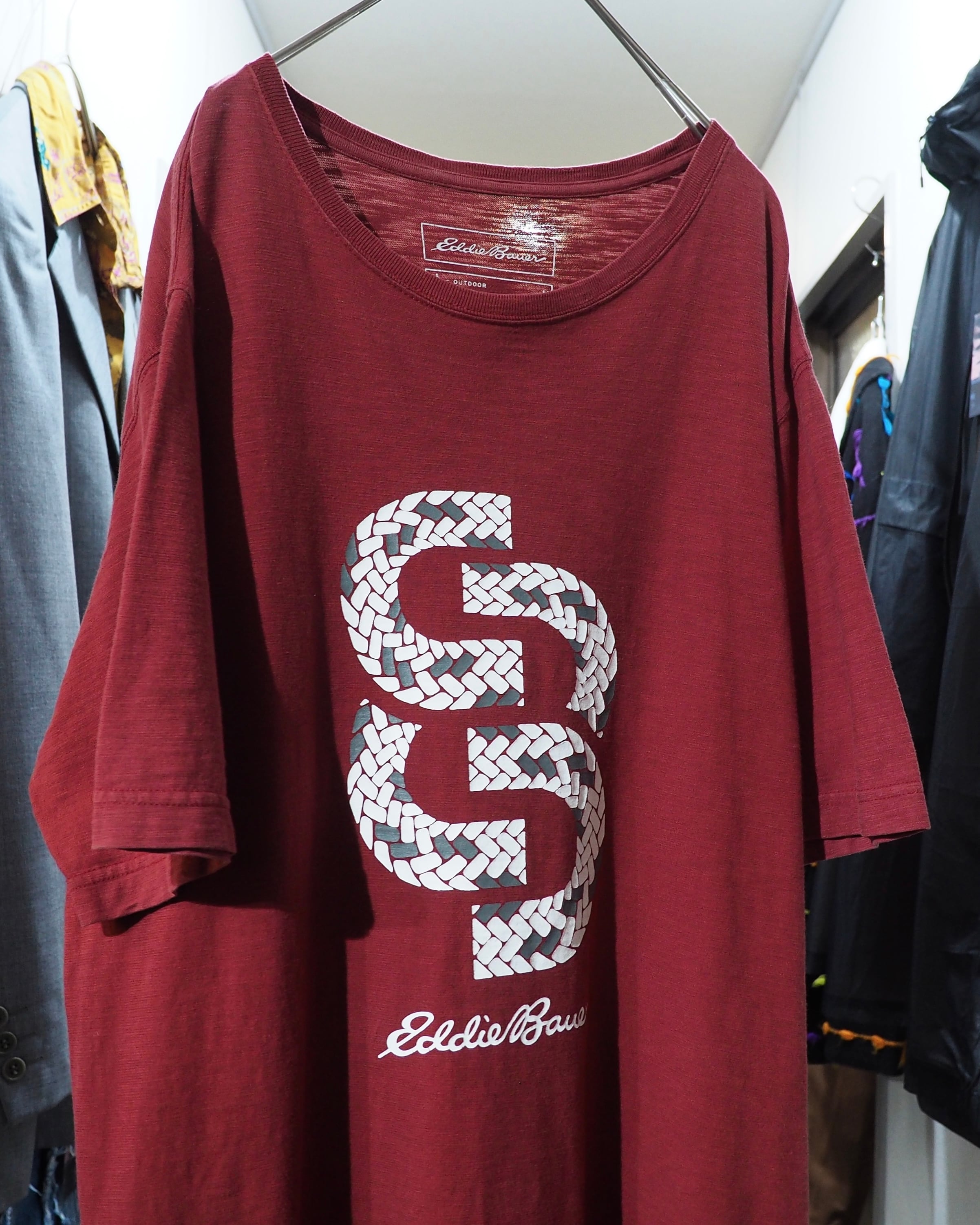 2000s " Eddie Bauer - 捻れ " Graphic Logo printed SS Tee