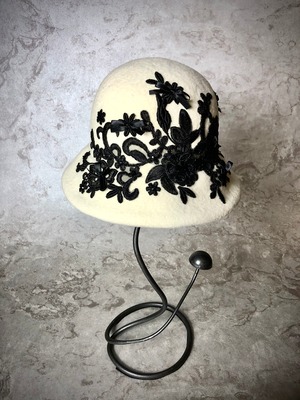 lacy flower hat   (レーシーフラワー　ハット）white　一点もの