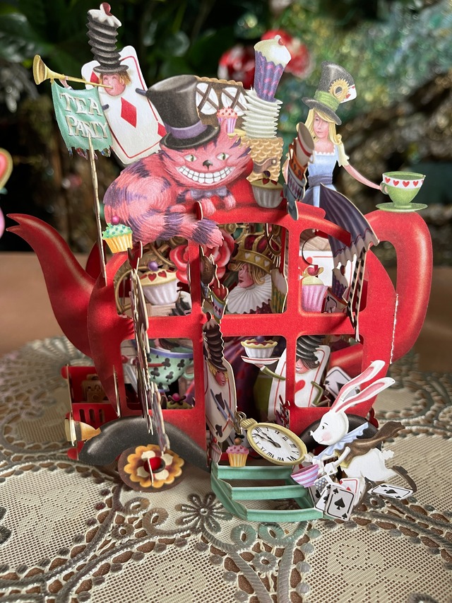 『Me & McQ』アリスティーポット 3Dカード “Alice’s Teapot” 3D Card イギリスより