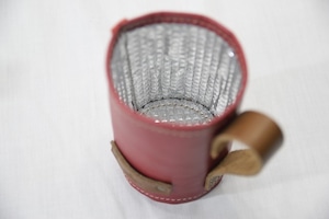 本革！ジュースやBEERを冷やすブニ