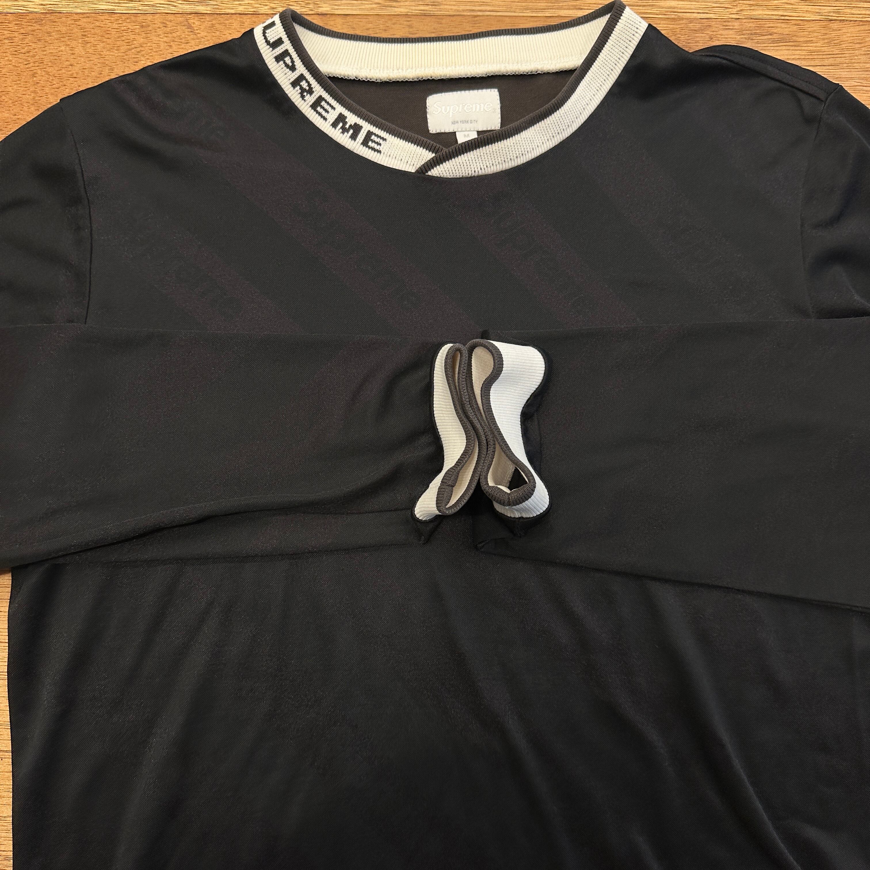 supreme 袖ロゴ サイドライン Ｓ 早い者勝ち SUPREME L/S SOCCER T-SHIRT BLACK⓼ | safarionline
