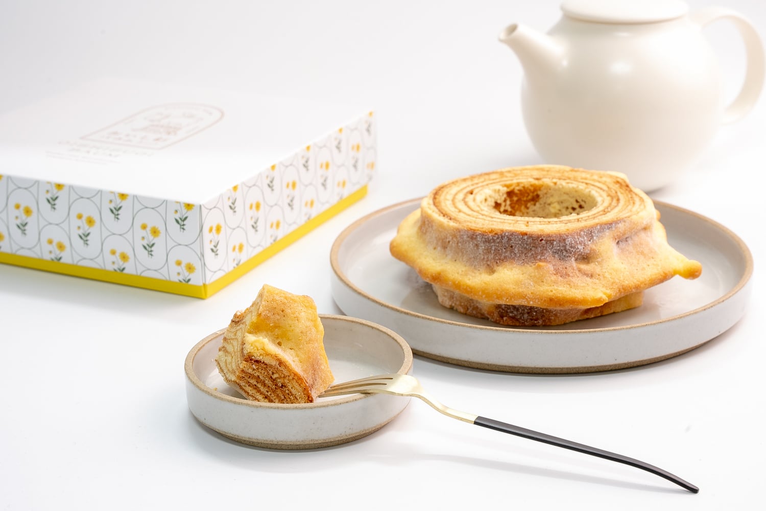 しっとりおいしいバウムクウヘン SOFT BAUMKUCHEN (S)｜Haus Von Frau Kurosawa ハウス フォン