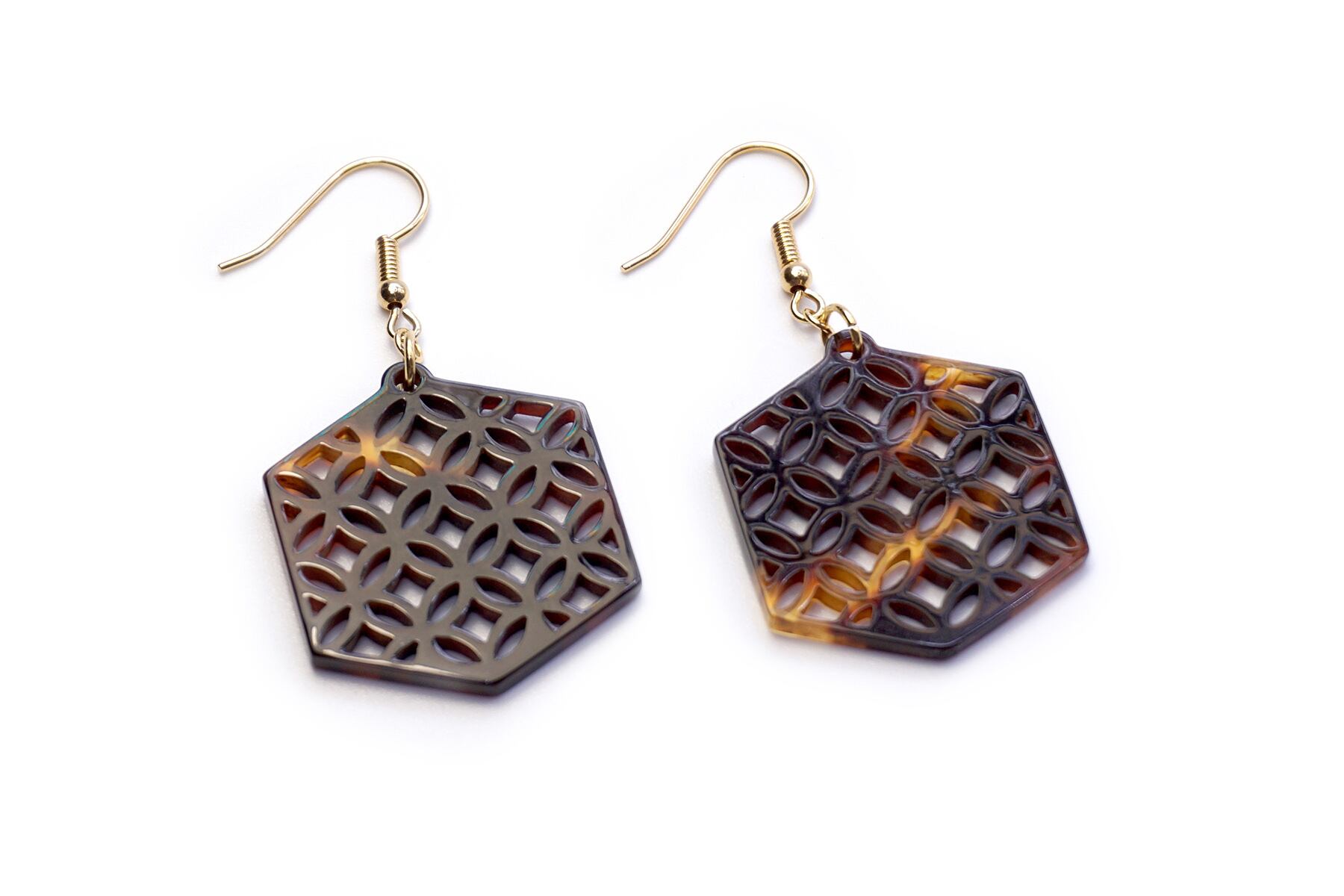 亀甲型イヤリング／ピアス（七宝） | NAGASAKI Day One ～長崎光