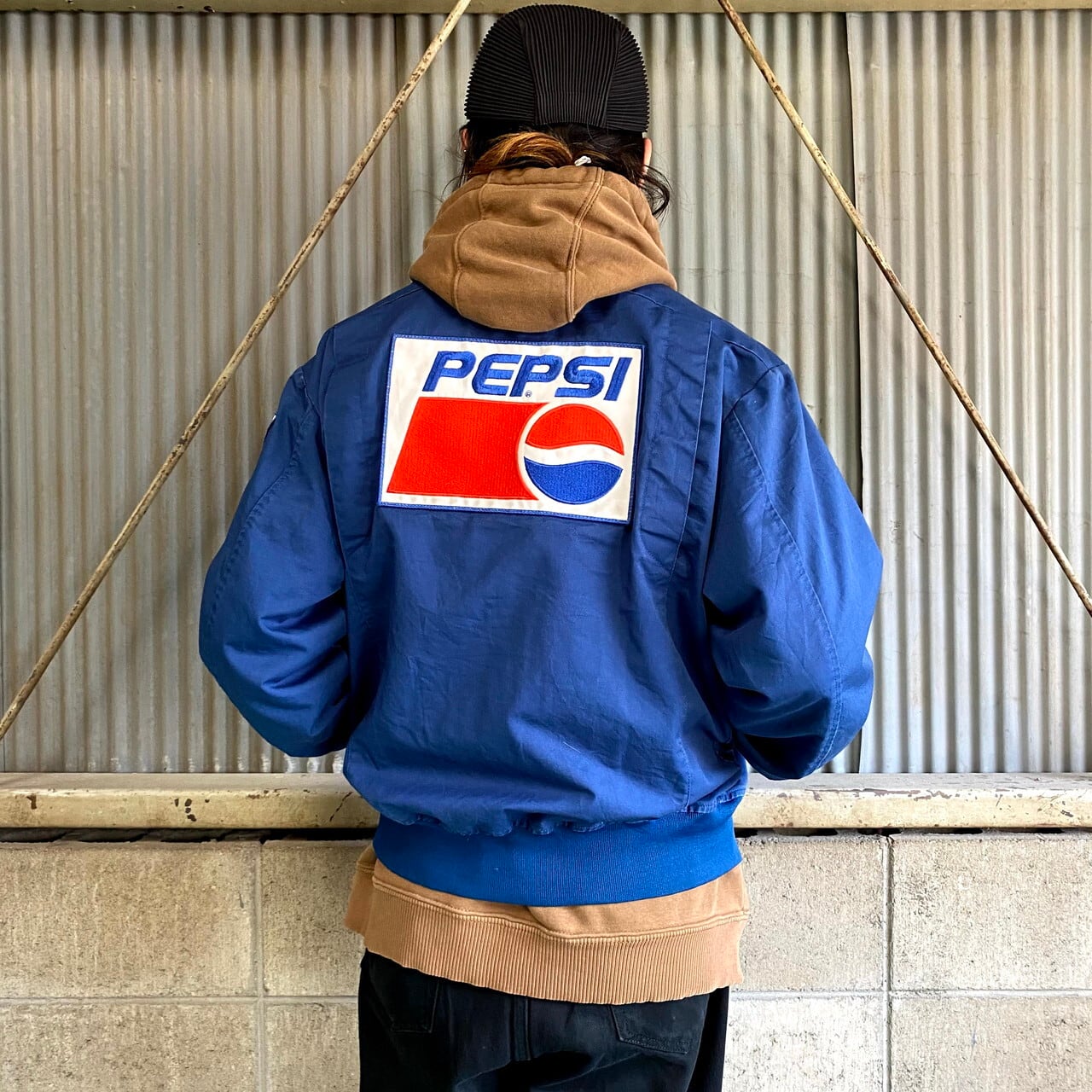 【非売品❇️】メンズPEPSIダウンナイロンジャケット　ブルー ロゴワッペン付