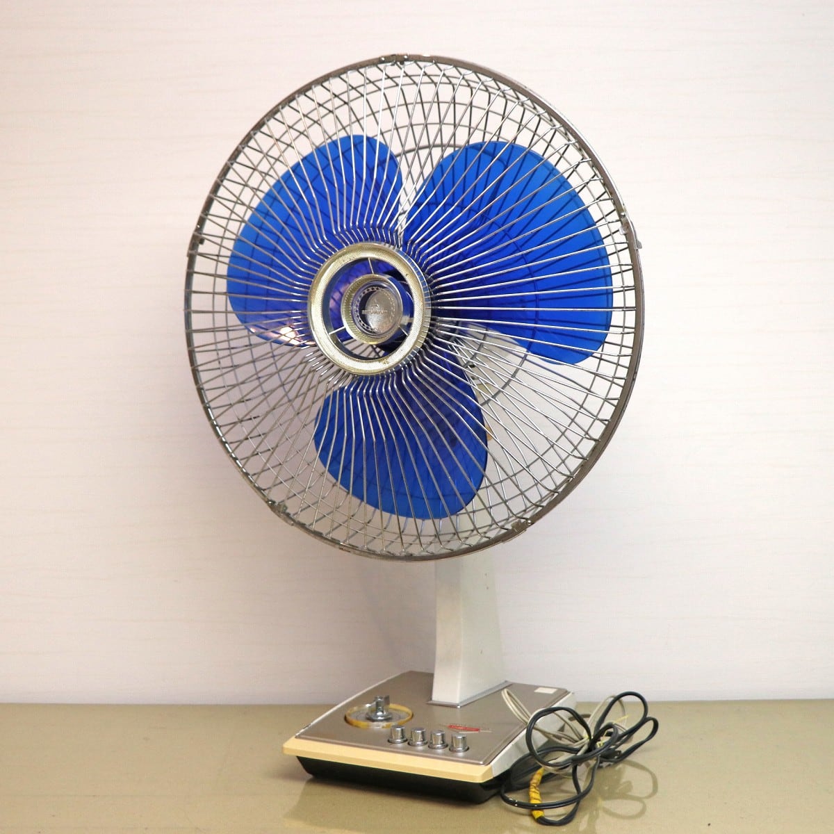 三菱電気扇 小型扇風機 レトロ ヴィンテージ 通電確認済 正しく 