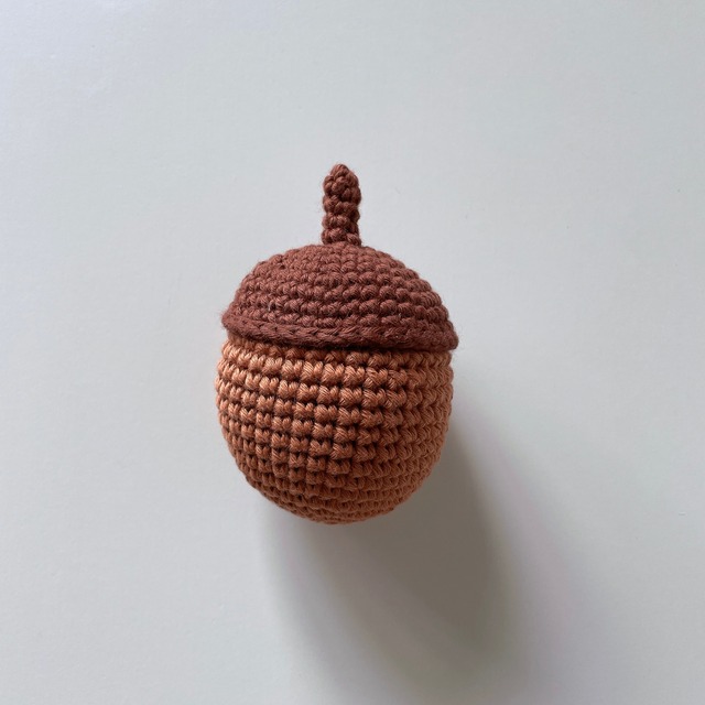 babytoly / original acorn