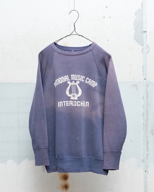 vintage good damaged, sun faded raglan sleeve printed sweat