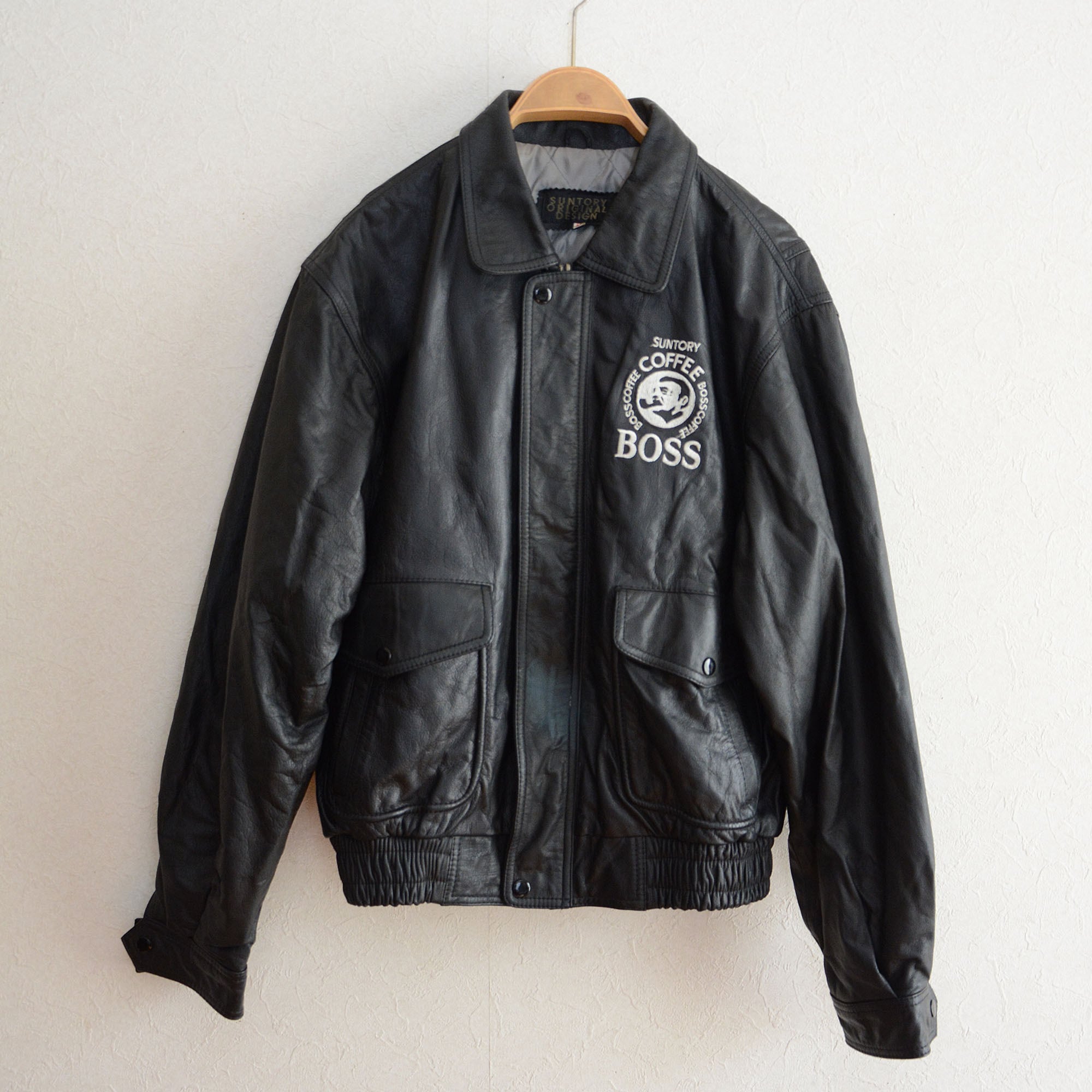 SUNTORY BOSS ボスジャン サントリー 1994 初代 刺繍ロゴ レザー SUNTORY BOSS ボスジャン サントリー 1994 初代 刺繍ロゴ レザー