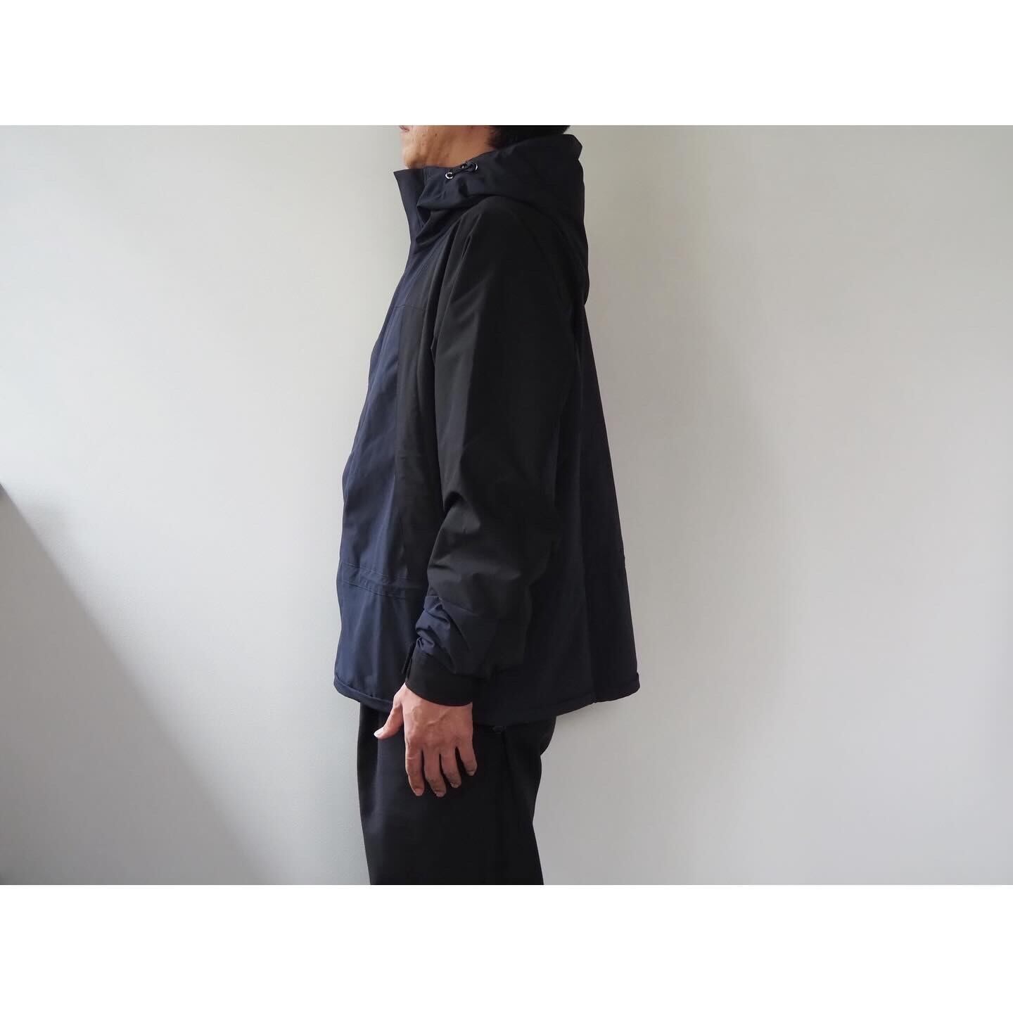 BASISBROEK (バージスブルック)『MONTN』Polyester Nylon Double Weave