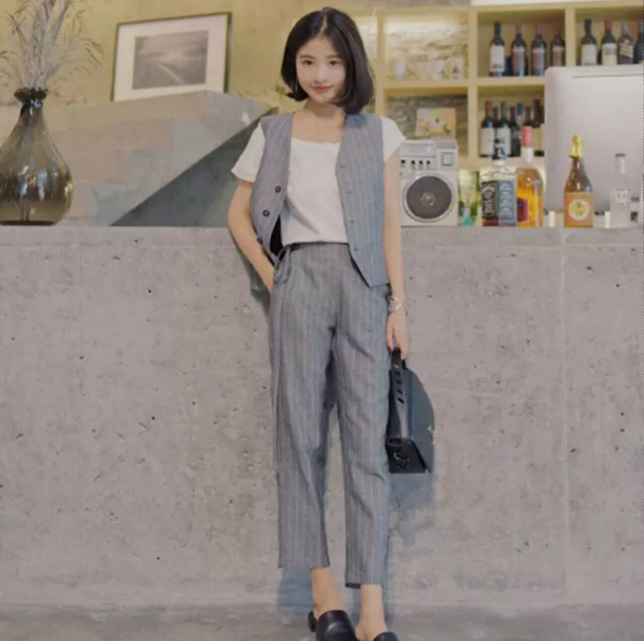 セットアップ クロップドパンツ ベスト ノースリーブジャケット ノーカラー セット セットアップ スーツ オーバーサイズ 春アウター 韓国 ファッション 大人可愛い オフィス Ol オフィスカジュアル モノトーン 大きいサイズ 海外ファッション 17 Sayurio