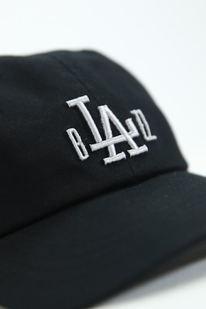 b"LA"zz 3D BUCKET HAT [BLACK x SILVERGRAY]