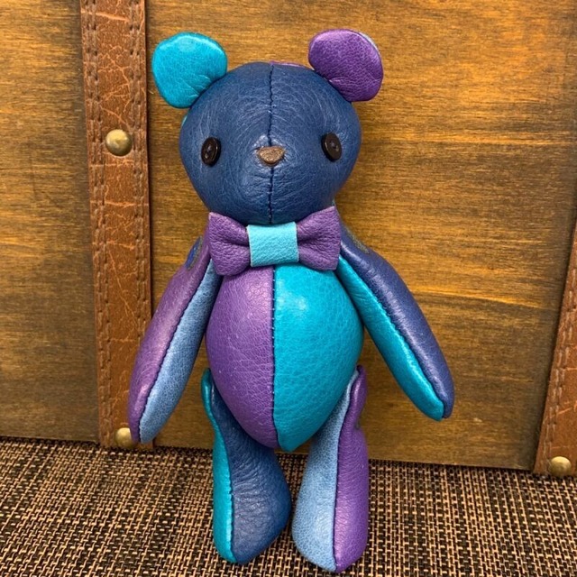 ジビエレザー鹿革ベルベア★マイスターの手作り「ベルズベア」カラフルブルー系　写真の1点販売です