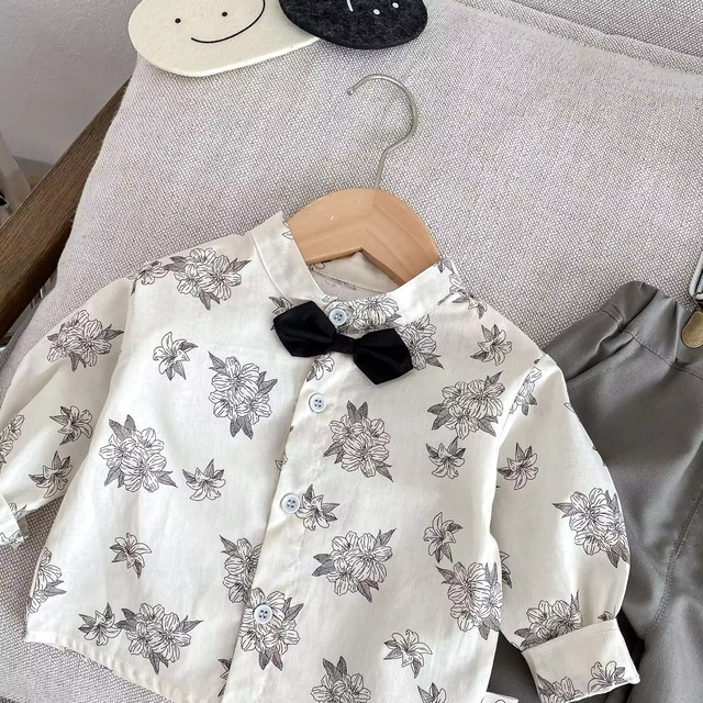 【取寄】おしゃれすぎる蝶ネクタイ付き花柄シャツ