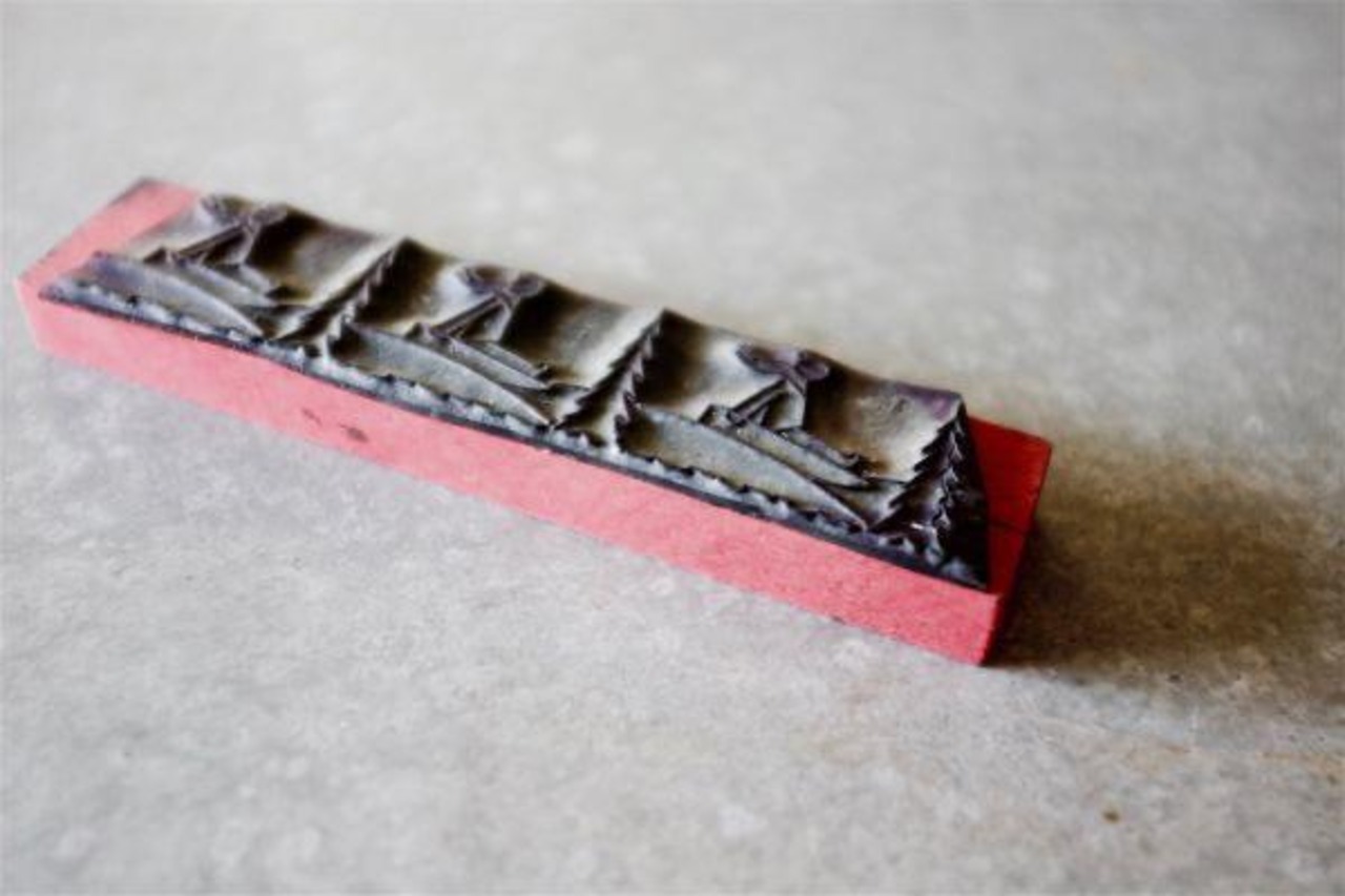 フランス 15c ソリの寡黙的少年たち 木製スタンプ アンティーク