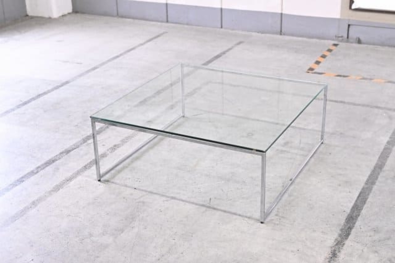 【引取限定】BoConcept 7万「Lugo/ルーゴ」センターテーブル ガラス ローテーブル 机 スクエア 四角 スチール脚 モダン ボーコンセプト【中古家具/中古インテリア/USED家具ユーズド家具/リサイクル】
