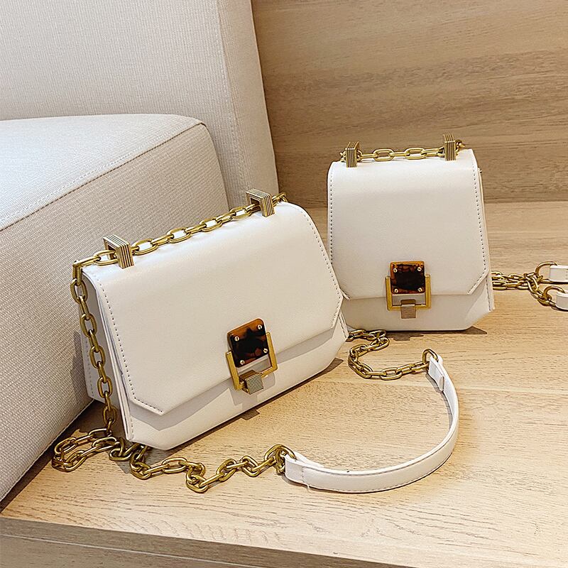 スモールバッグ女性バッグ2020夏の新しい波シンプルなワイルドチェーンシングルショルダーメッセンジャーバッグinsファッション小さなスクエアバッグ Tiancai_Wing_Bag4937998