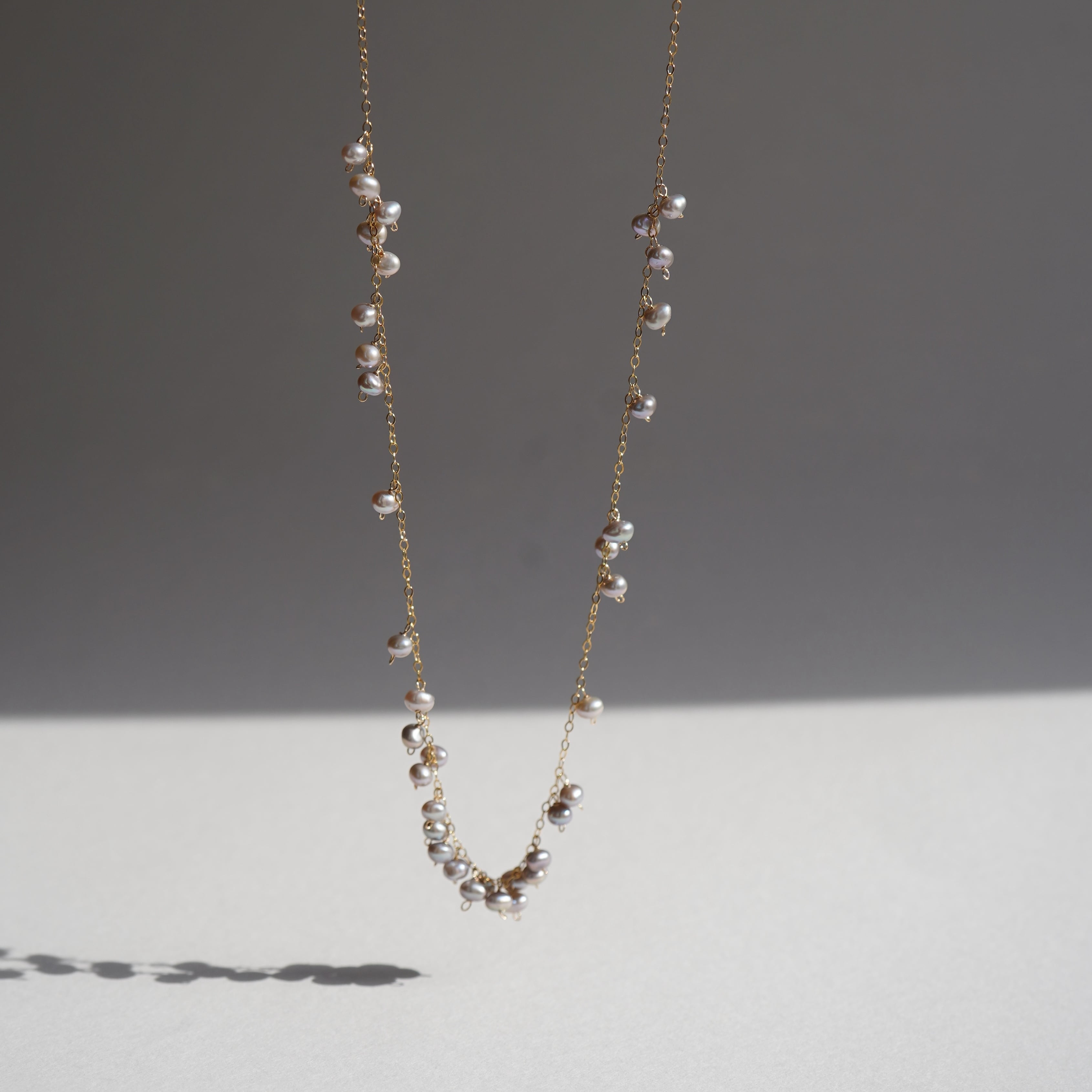 14KGF 淡水パールランダムネックレス GY