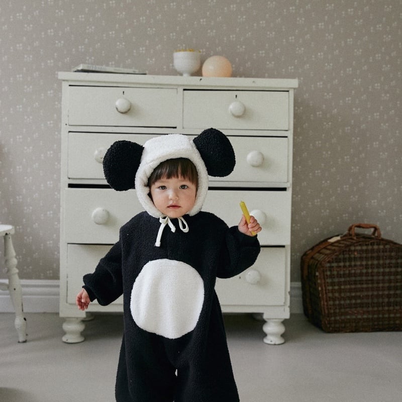 【BABY】可愛いパンダロンパース