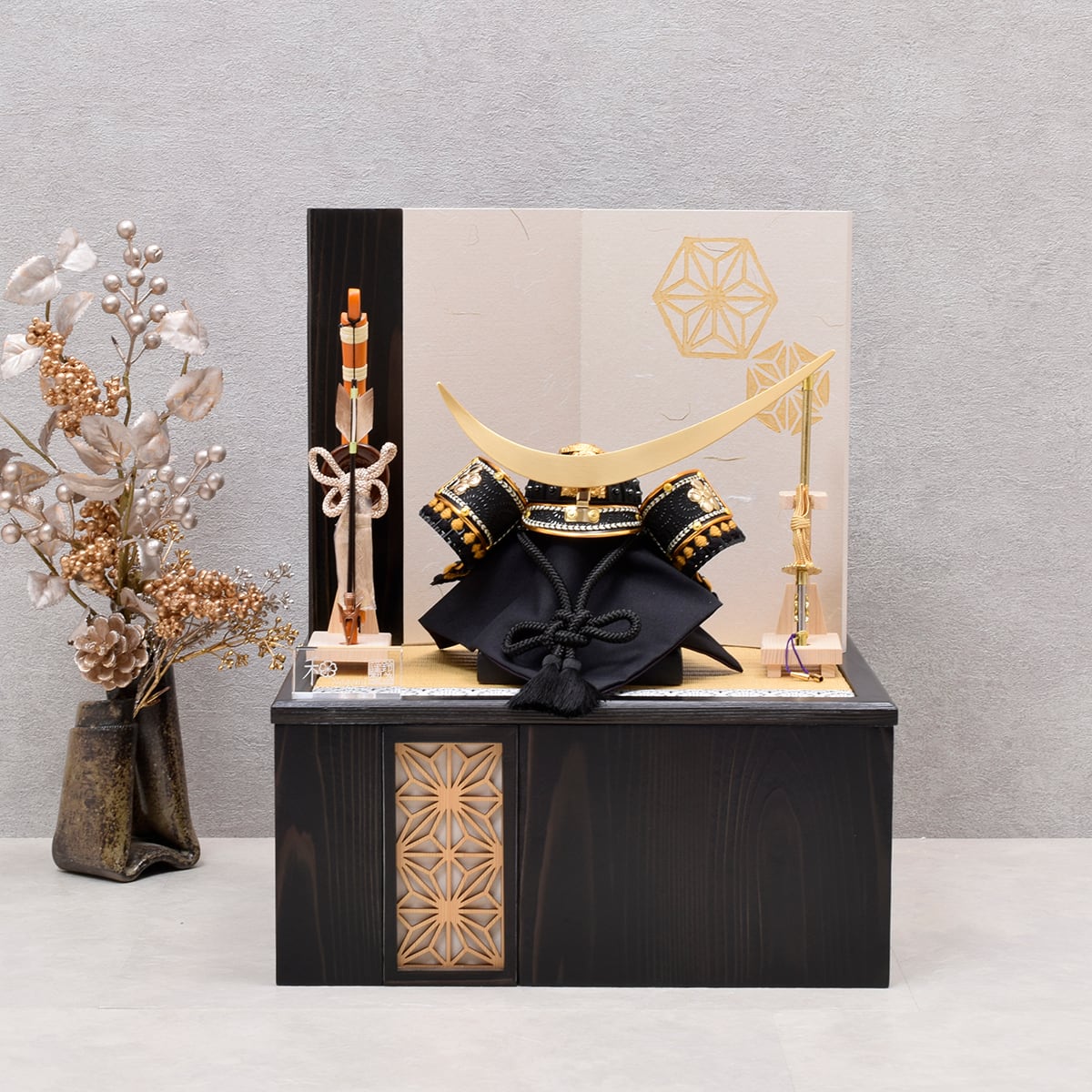 【値下げしました】久月　兜飾り 値下げしました】久月 兜飾り 【公式通販】