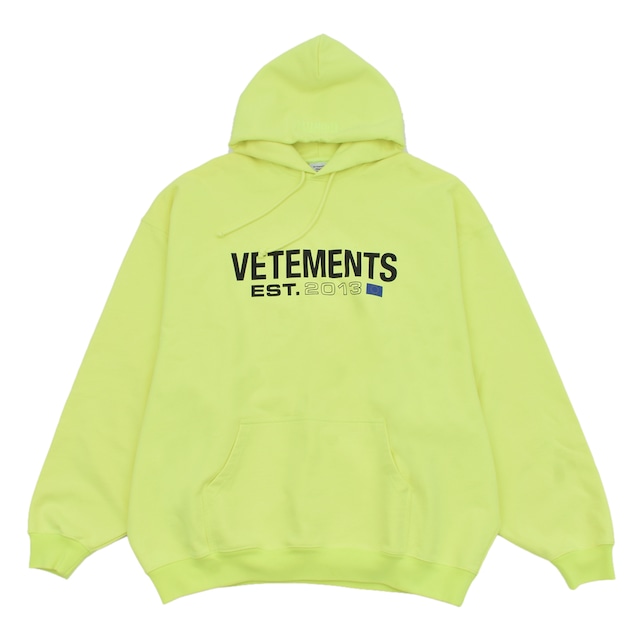 【VETEMENTS】FLAG LOGO HOODIE