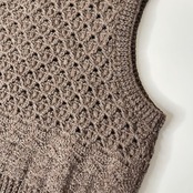 [Pattern] シェル編みのクロシェベスト (Short ver.)