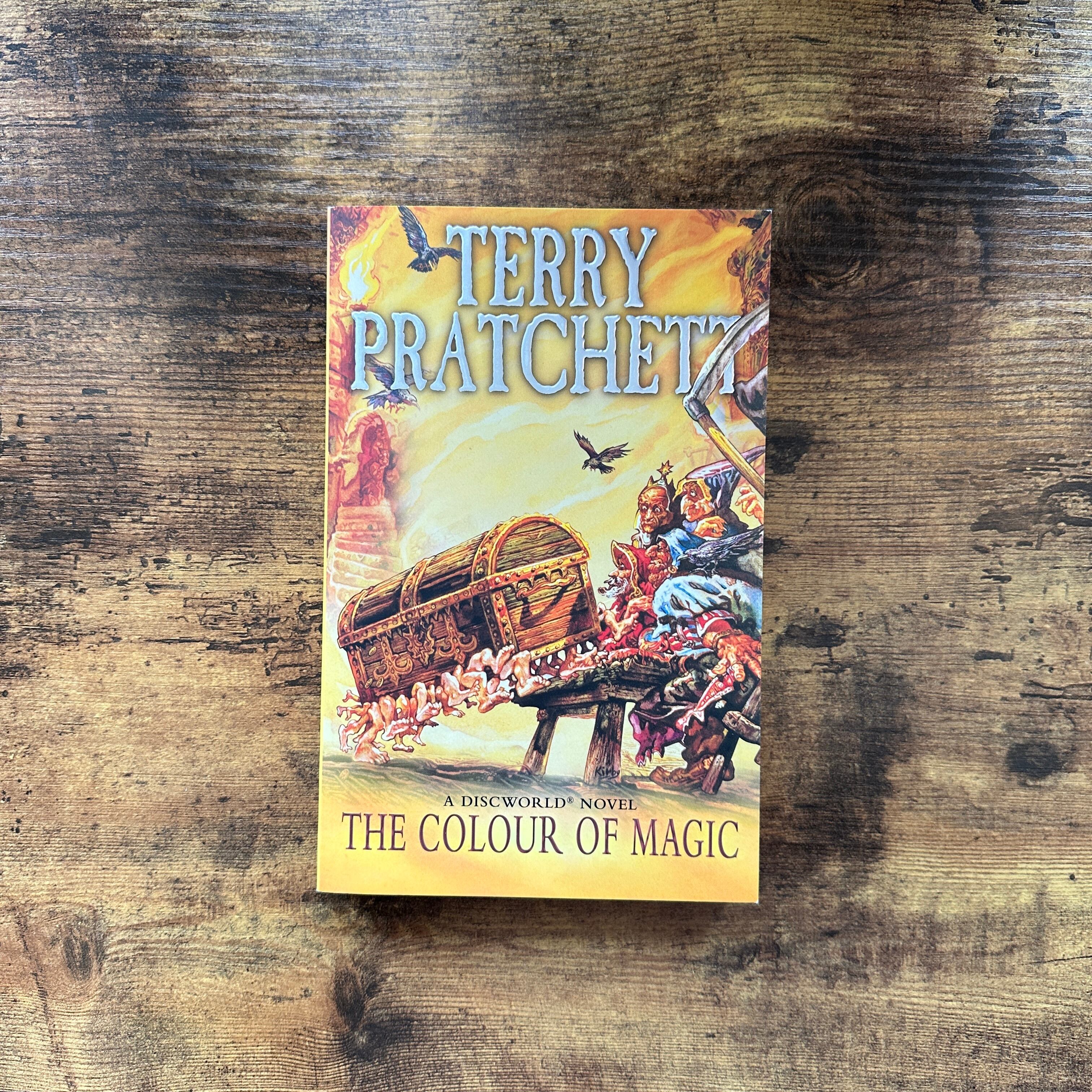 SH】洋書古本『THE COLOUR OF MAGIC -A Discworld Novel-』 Terry