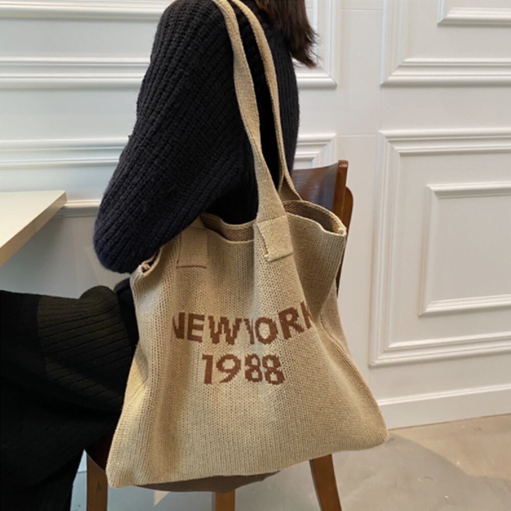 ニット トート バッグ レディース ロゴ 大容量 A4 通勤 通学 大人 かわいい きれいめ おしゃれ カジュアル 肩掛け 軽量 大人可愛い 大人女子