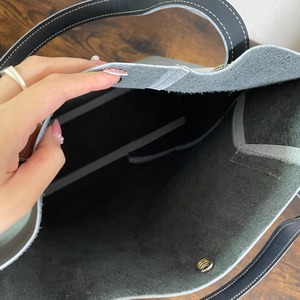 グローブレザー トートバック（縦型） グレー 【国産牛革】