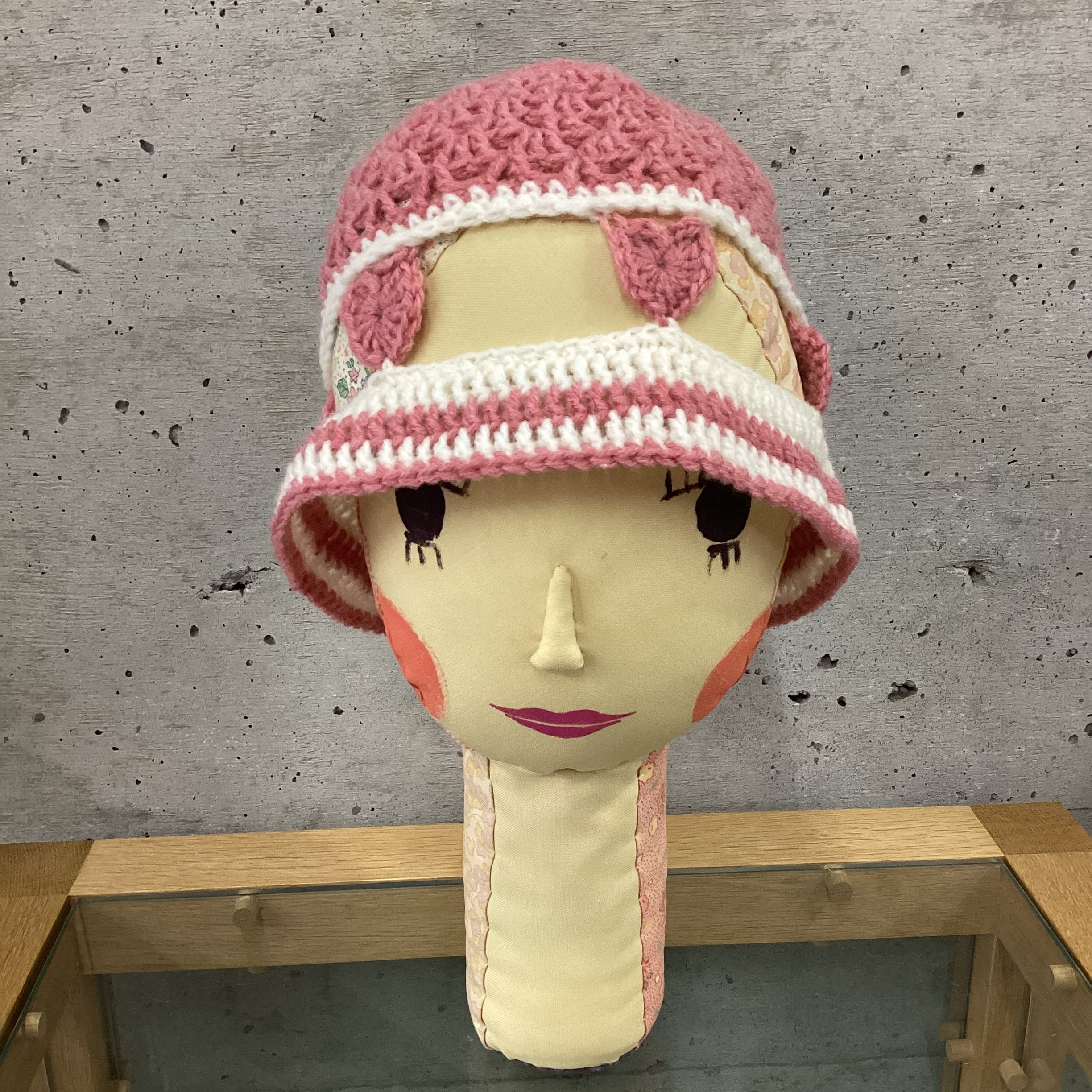 Heart motif knit hat