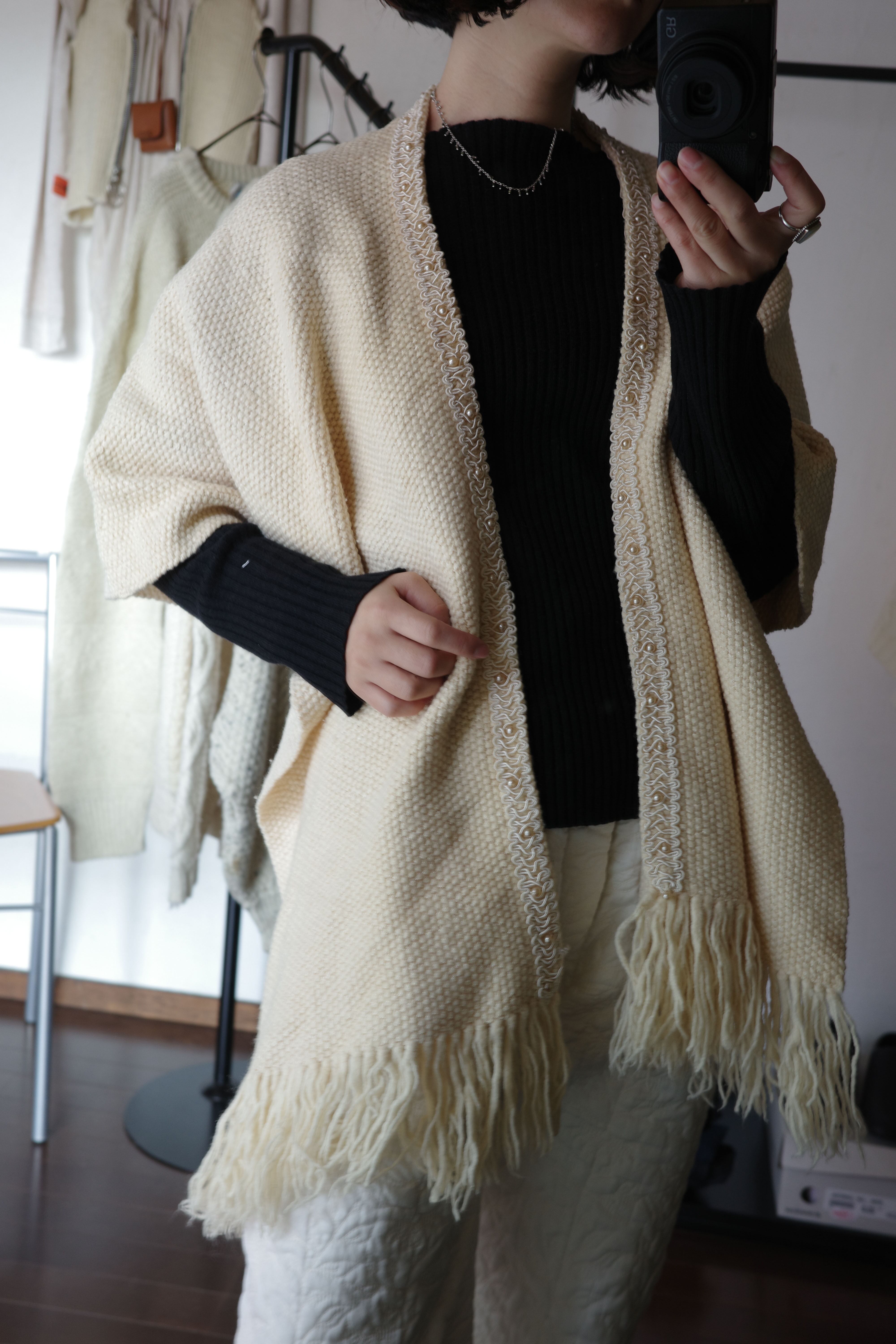 moderate vintage knit muffler