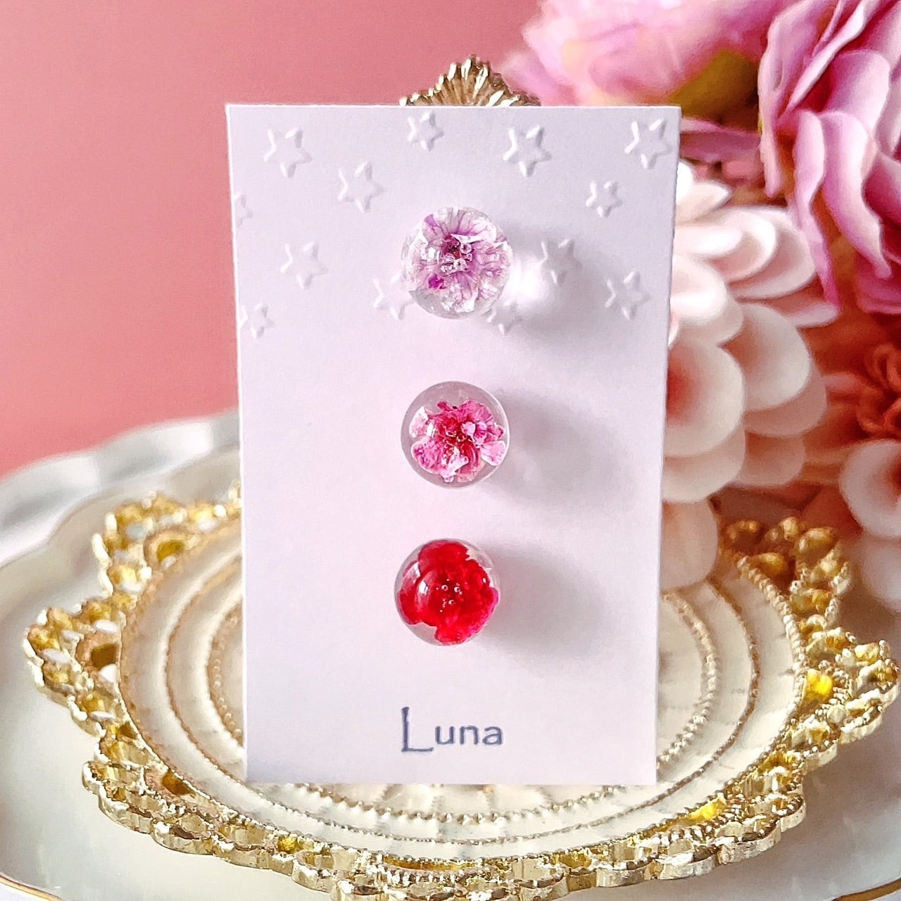 6052 No.40 かすみ草1粒ピアス(ピンク系)【Luna】 | Shatkona
